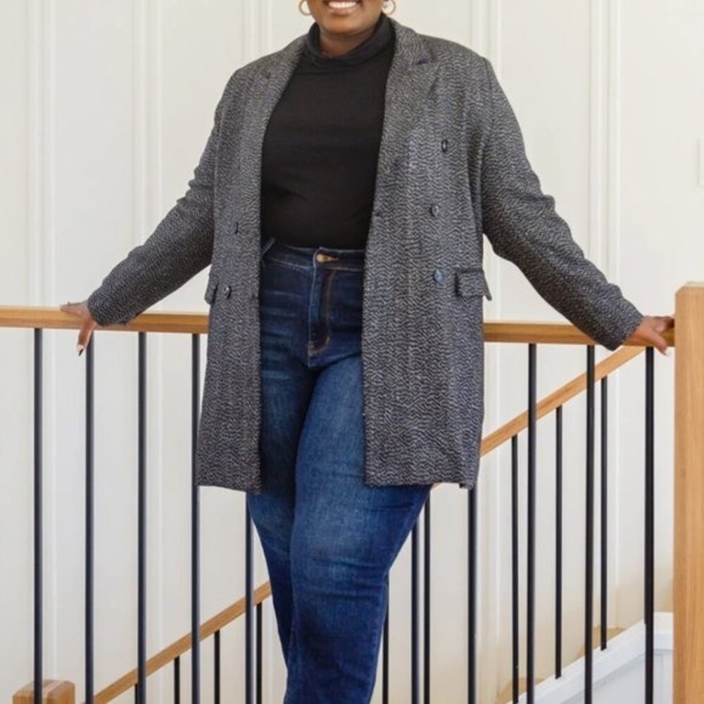 EUC Sugarfrost Black Blazer